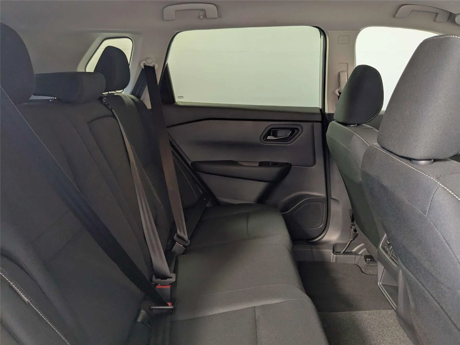 2026 Nissan Rogue S - Photo 28