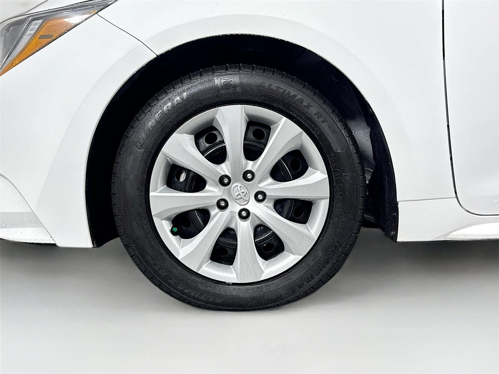 Certified Used 2024 Ice Cap Toyota LE image 41