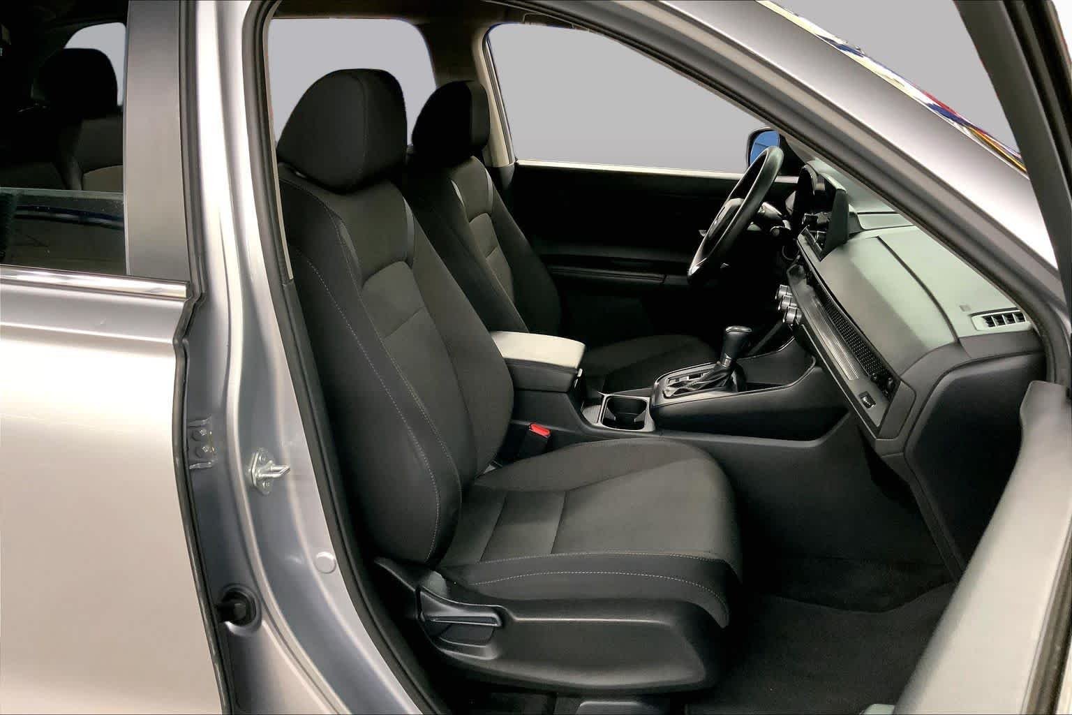 Used 2024 Lunar Silver Metallic Honda LX image 8