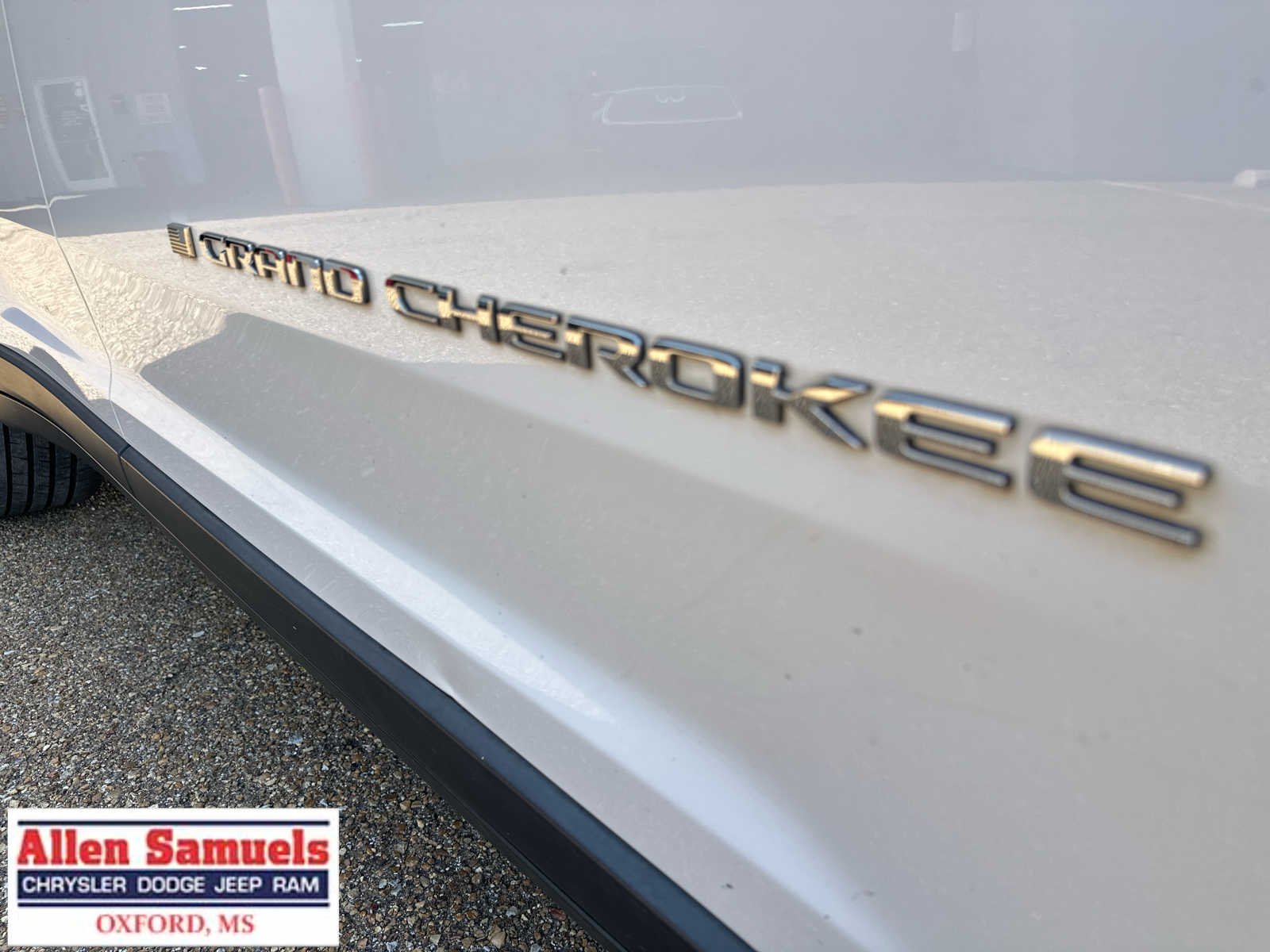 Certified Used 2023 Bright White Clearcoat Jeep Limited image 60