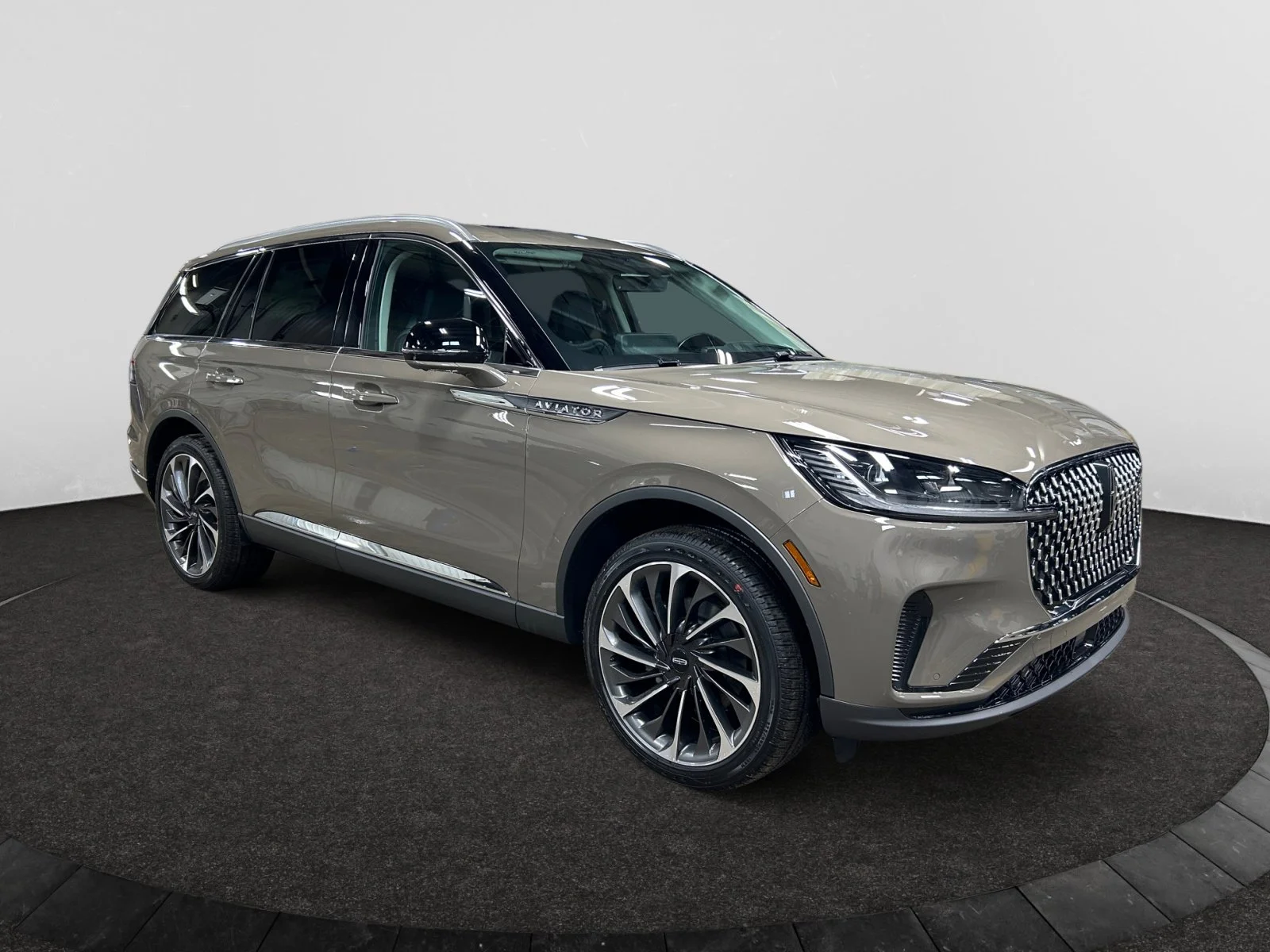 New 2026 Harbour Grey Clearcoat Lincoln Reserve image 7