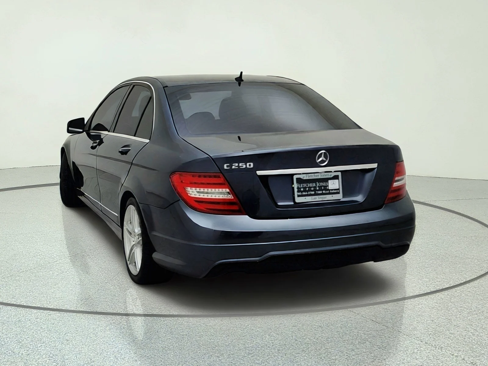 Used 2013 Steel Grey Metallic Mercedes-Benz C 250 Sport image 11