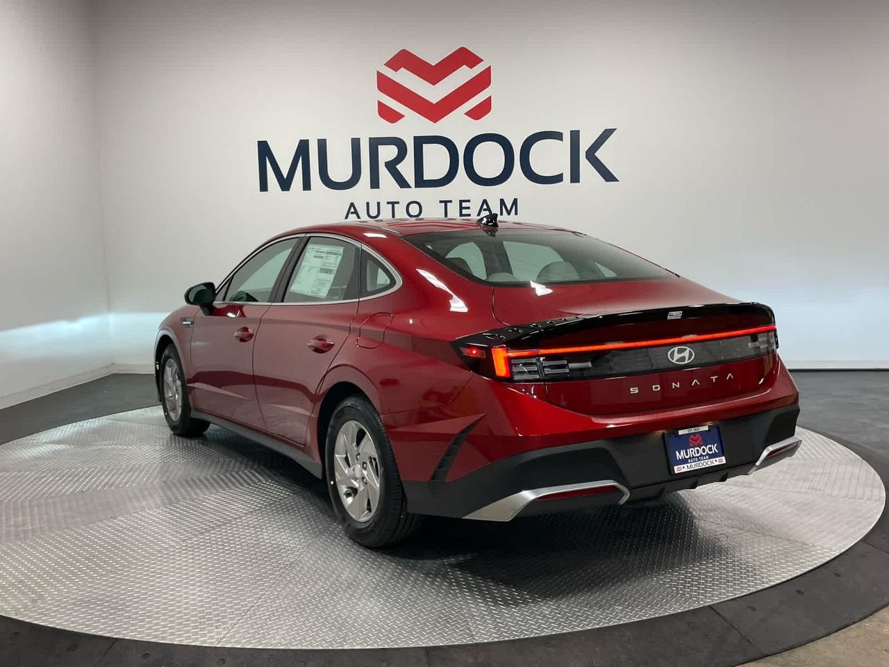 New 2026 Ultimate Red Hyundai SE image 5