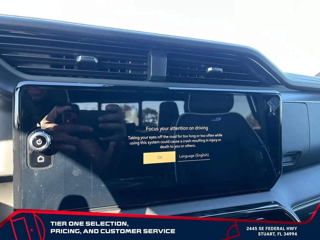 New 2026 Sterling Metallic GMC AT4X image 32