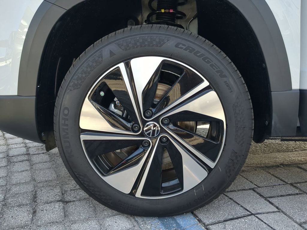 New 2026 White Volkswagen 1.5T SE image 33