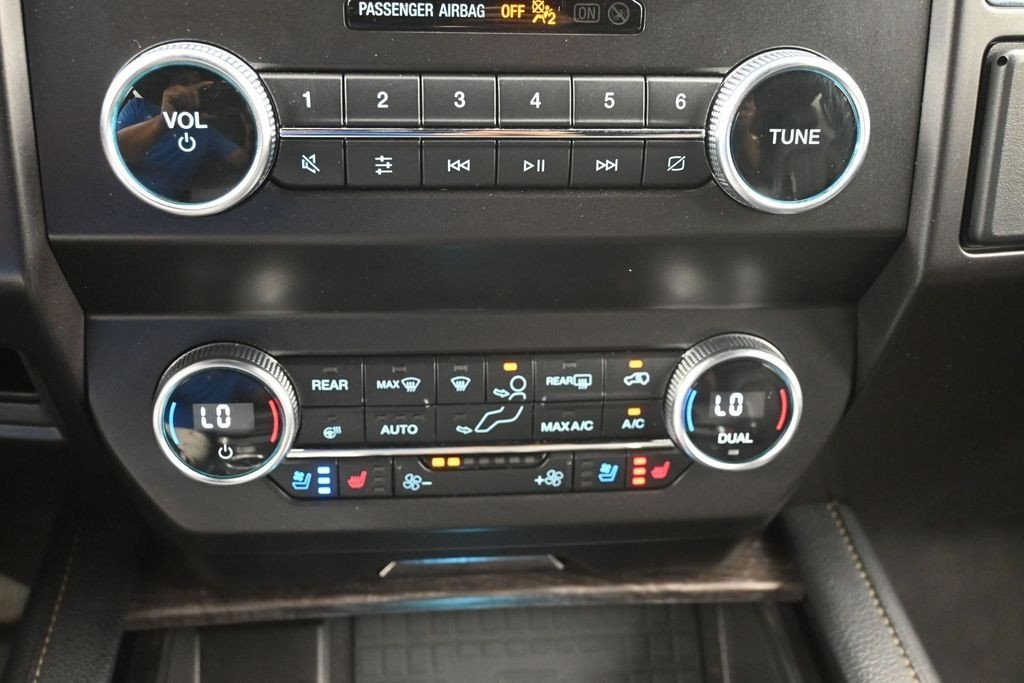 Used 2021 Blue Metallic Ford Limited 4x4 image 13