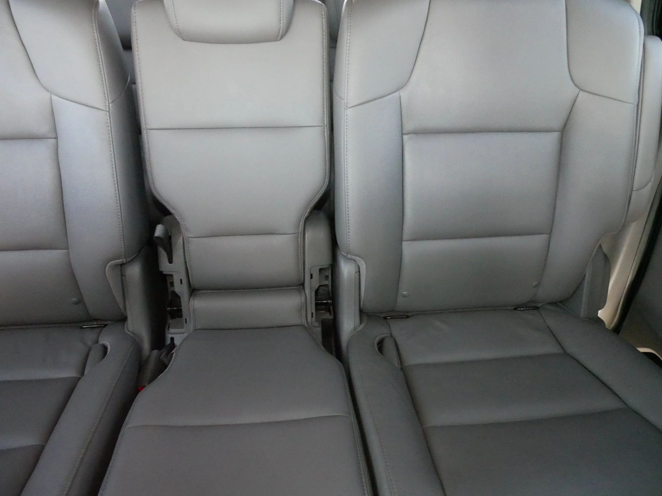 Used 2016 Smoky Topaz Metallic Honda Touring image 14