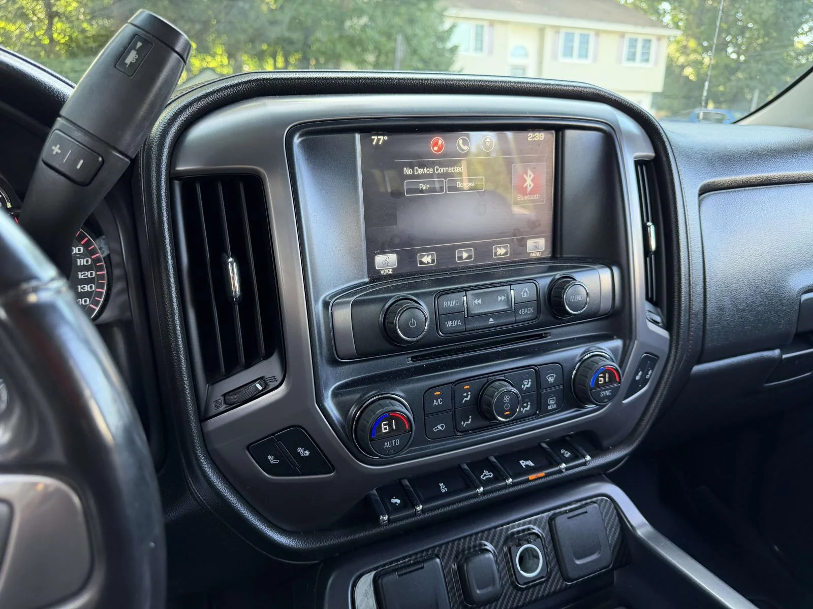 Used 2014 White GMC SLT image 33