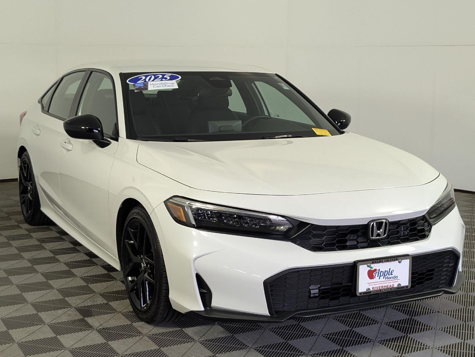 Certified Used 2025 Platinum White Pearl Honda Sport image 1