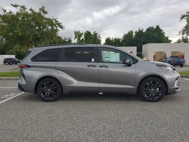 New 2026 Heavy Metal Toyota XSE image 3