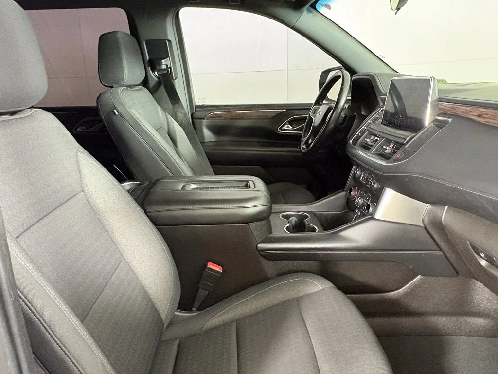 Used 2021 SUMMIT WHITE Chevrolet LS image 17