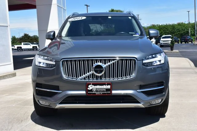 Used 2018 Gray Volvo T6 Inscription image 3