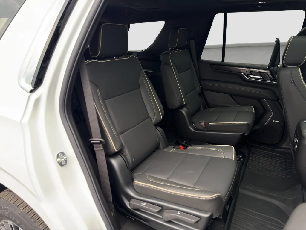 New 2026 Summit White GMC Elevation image 19