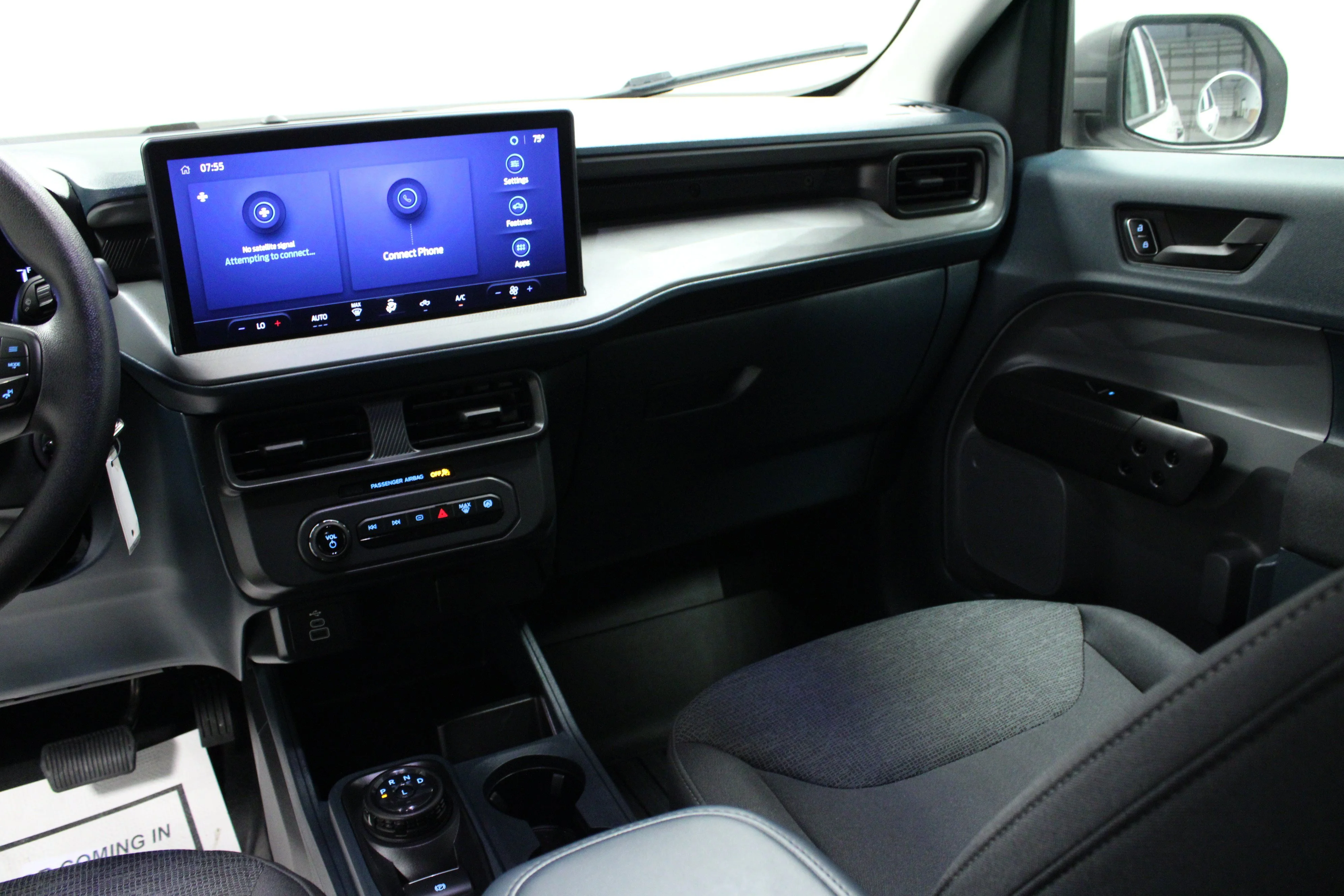 Used 2025 Oxford White Ford XL image 19