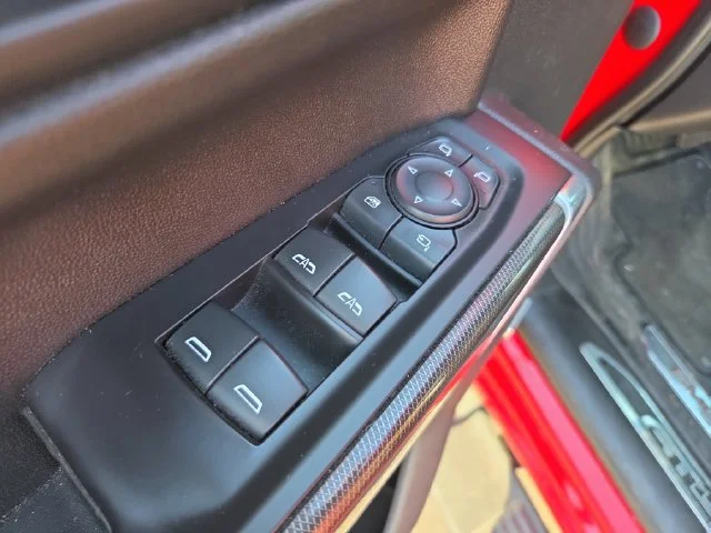 Used 2021 CARDINAL RED GMC AT4 image 13