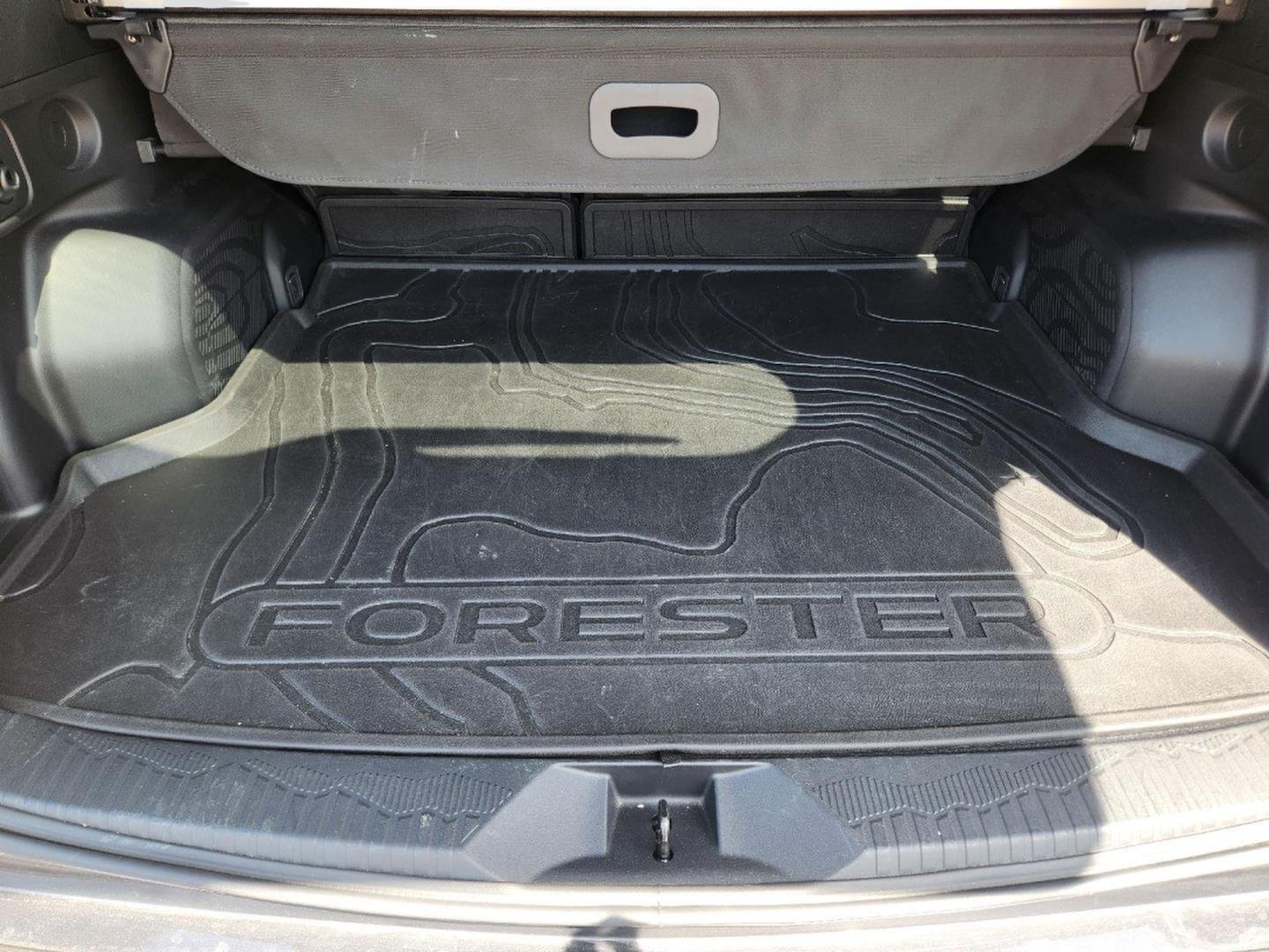 Used 2025 Magnetite Gray Metallic Subaru Premium image 31