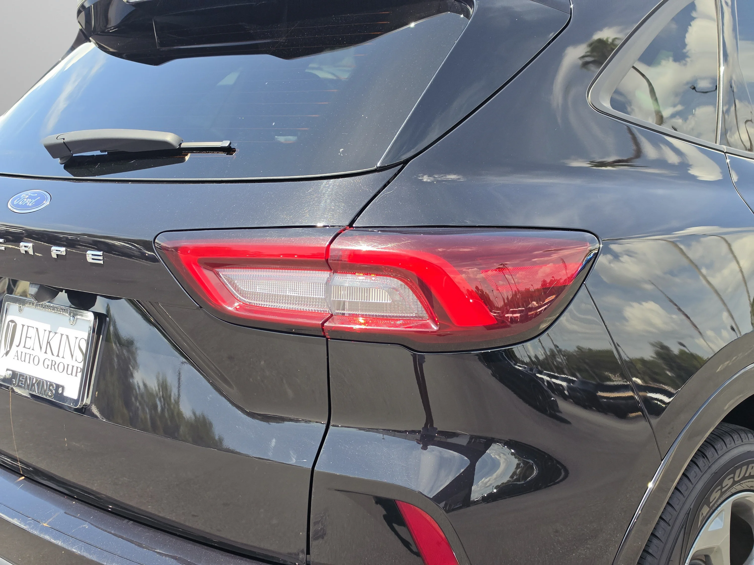 Used 2024 Black Metallic Ford ST-Line image 14