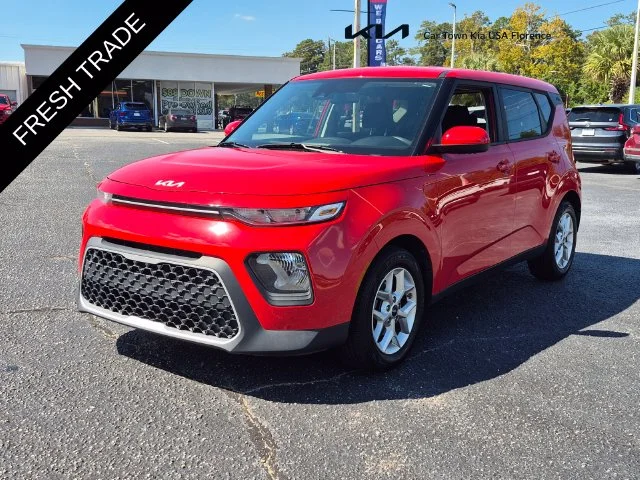 Certified Used 2022 Red Kia LX image 6