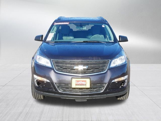 Used 2016 Chevrolet Traverse LS with VIN 1GNKVFKD4GJ262869 for sale in Cambridge, MN