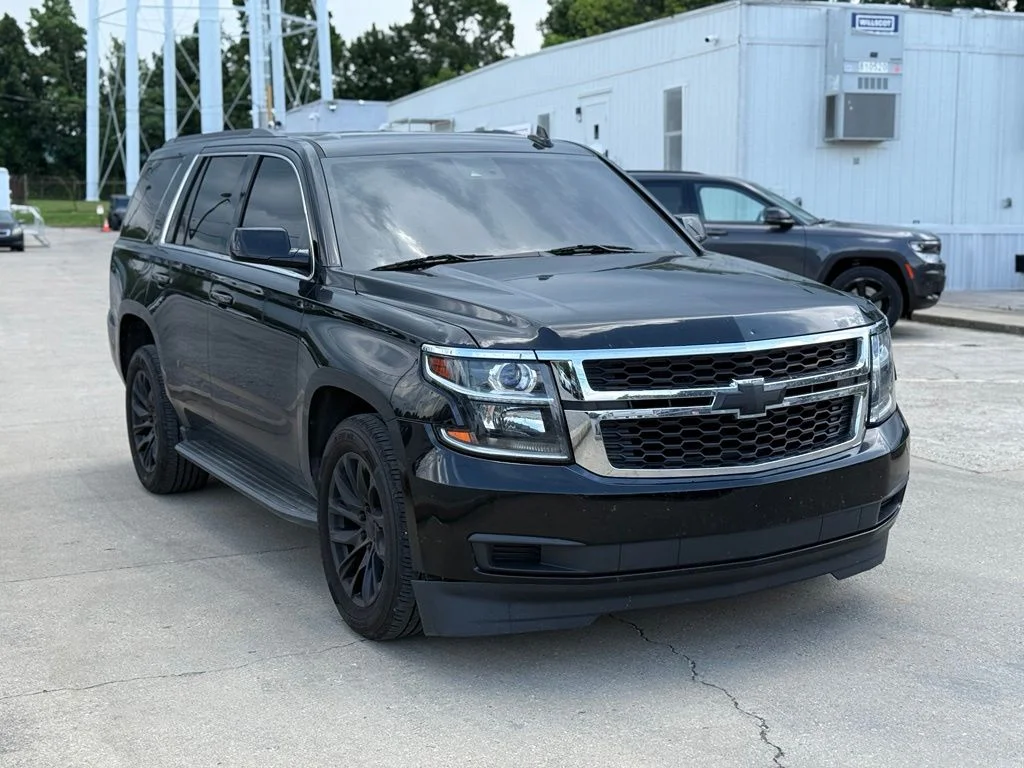 Used 2016 Black Chevrolet LT image 4