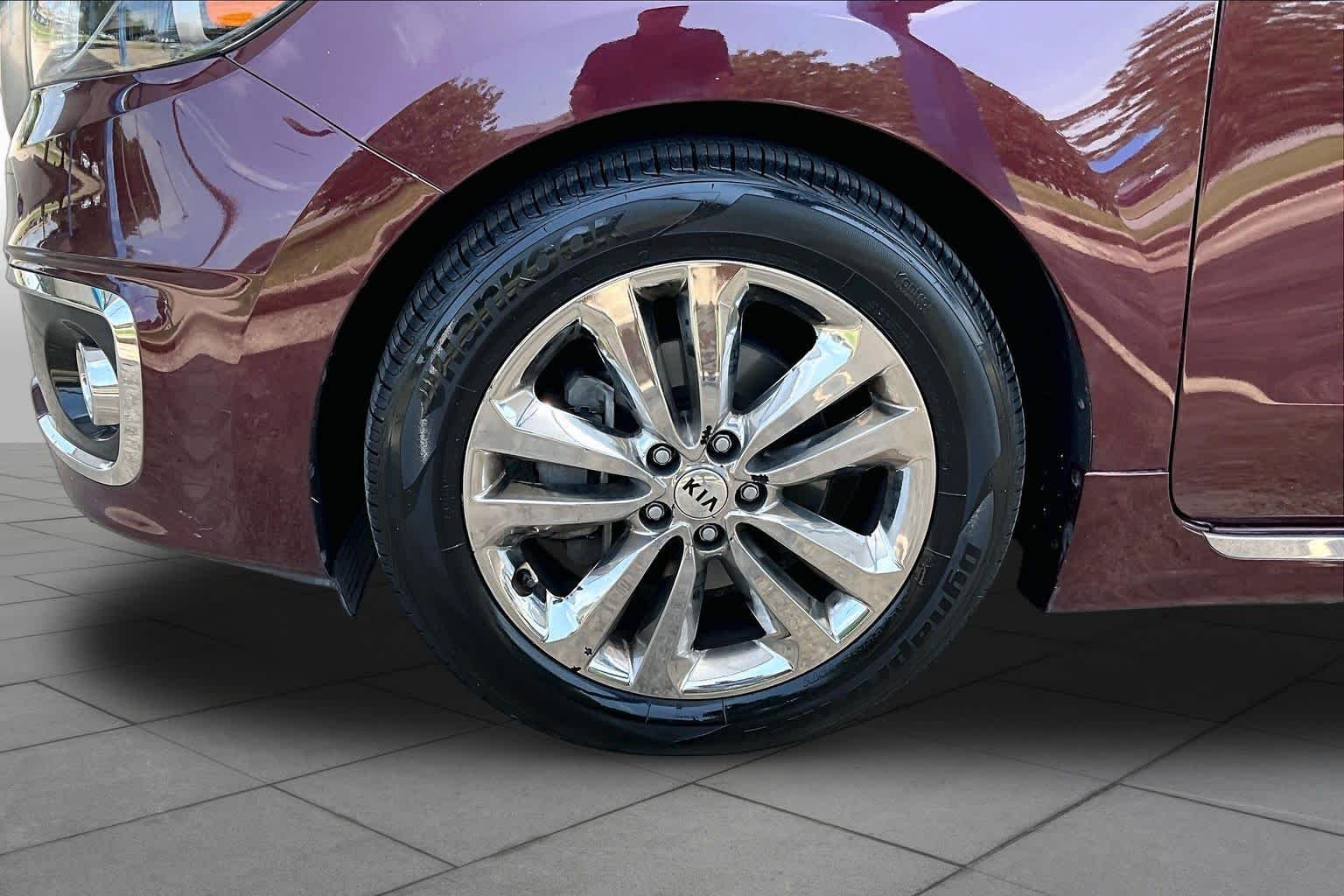 Used 2016 Venetian Red Pearl Metallic Kia SX-L image 11