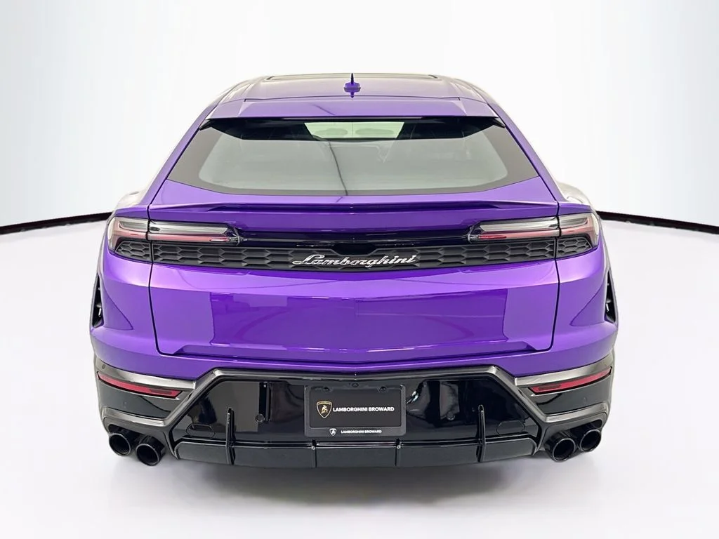 New 2026  Lamborghini SE image 6
