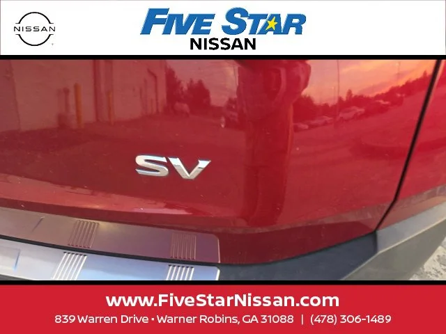 Used 2021 Red Nissan SV image 8