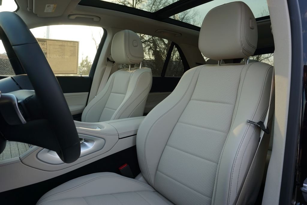 Used 2026 Black Mercedes-Benz GLE 350 image 11