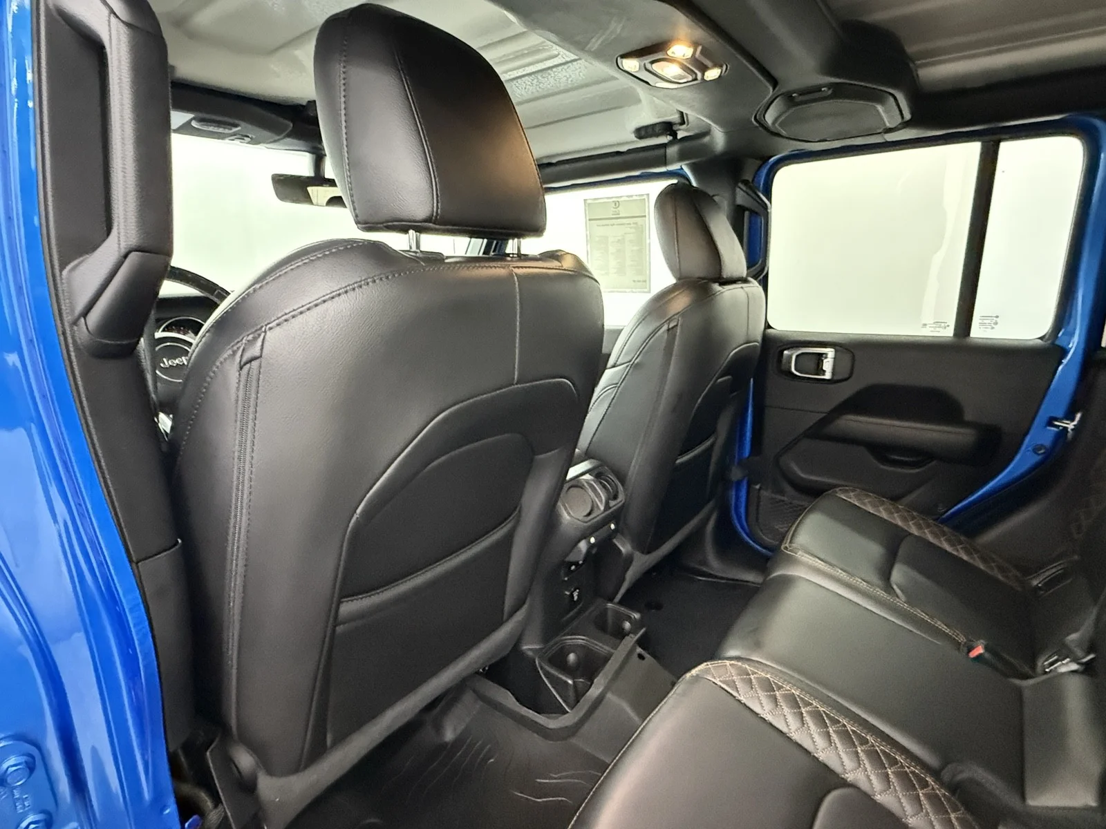 Used 2022 Hydro Blue Pearlcoat Jeep High Altitude 4x4 image 29