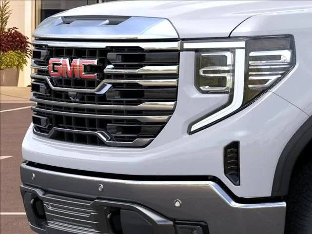 2026 GMC Sierra 1500 SLT - Photo 13