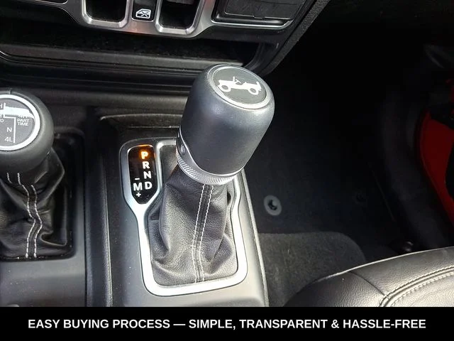 Used 2019 Red Jeep Unlimited Sahara image 16