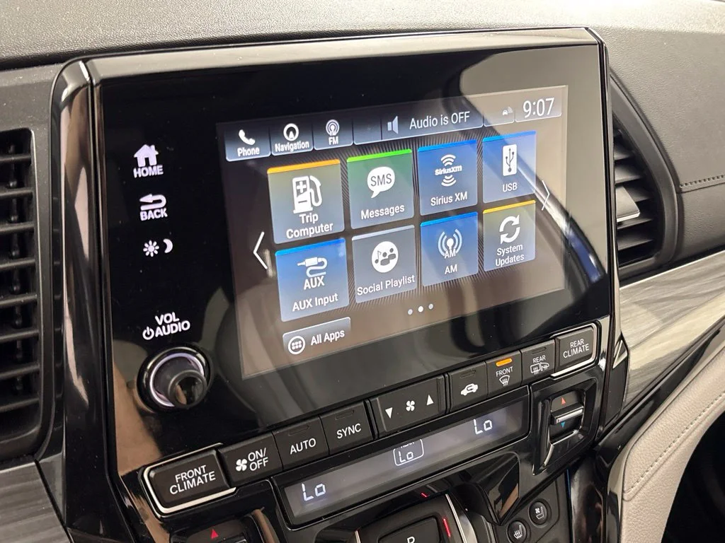 Used 2022  Honda Elite image 40