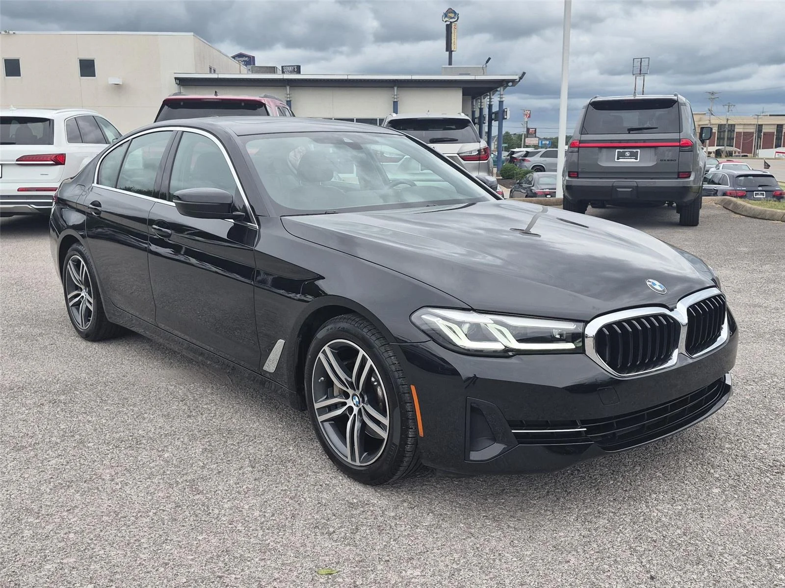Certified Used 2023 Black Sapphire Metallic BMW xDrive image 7