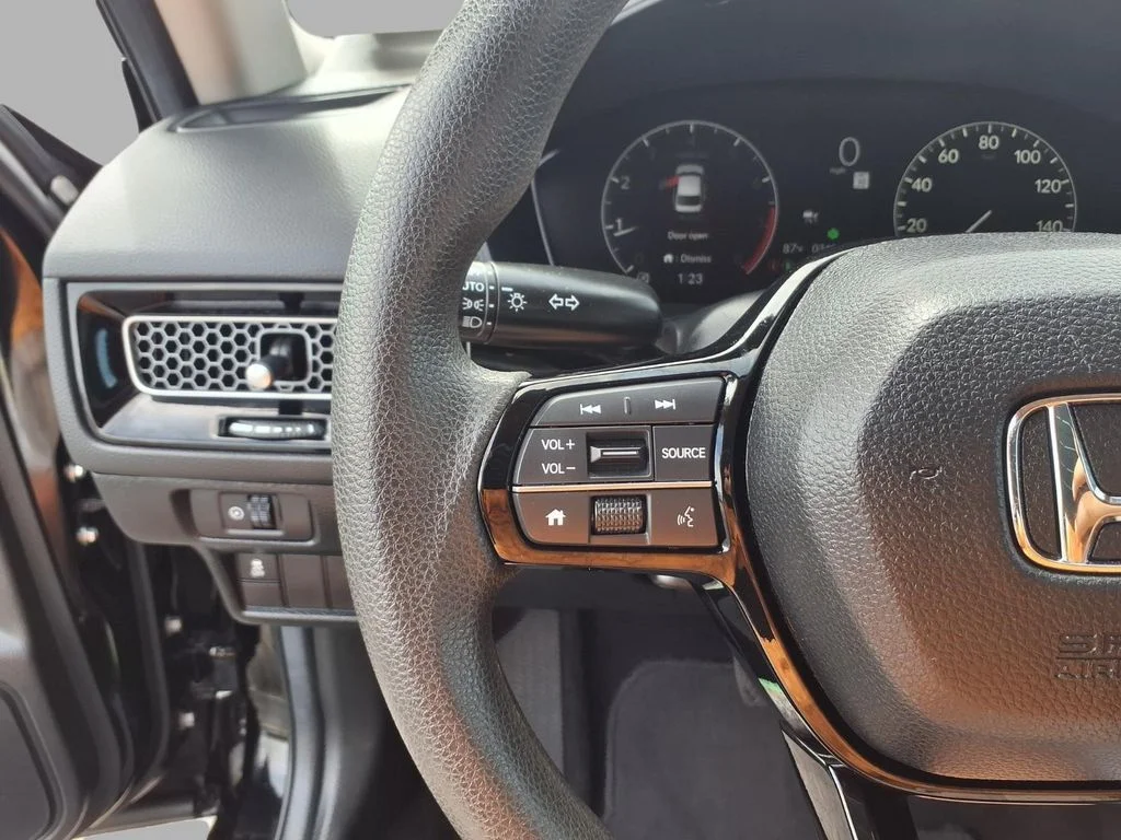 Used 2025 Silver Honda LX image 12