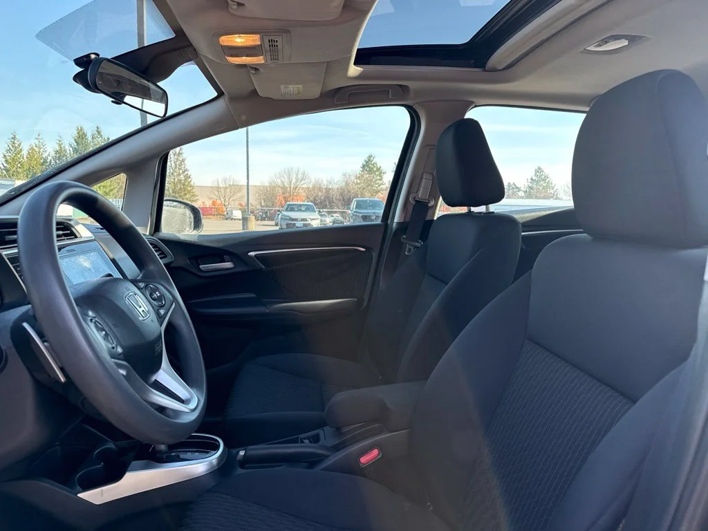 Used 2018 Crystal Black Pearl Honda EX image 9