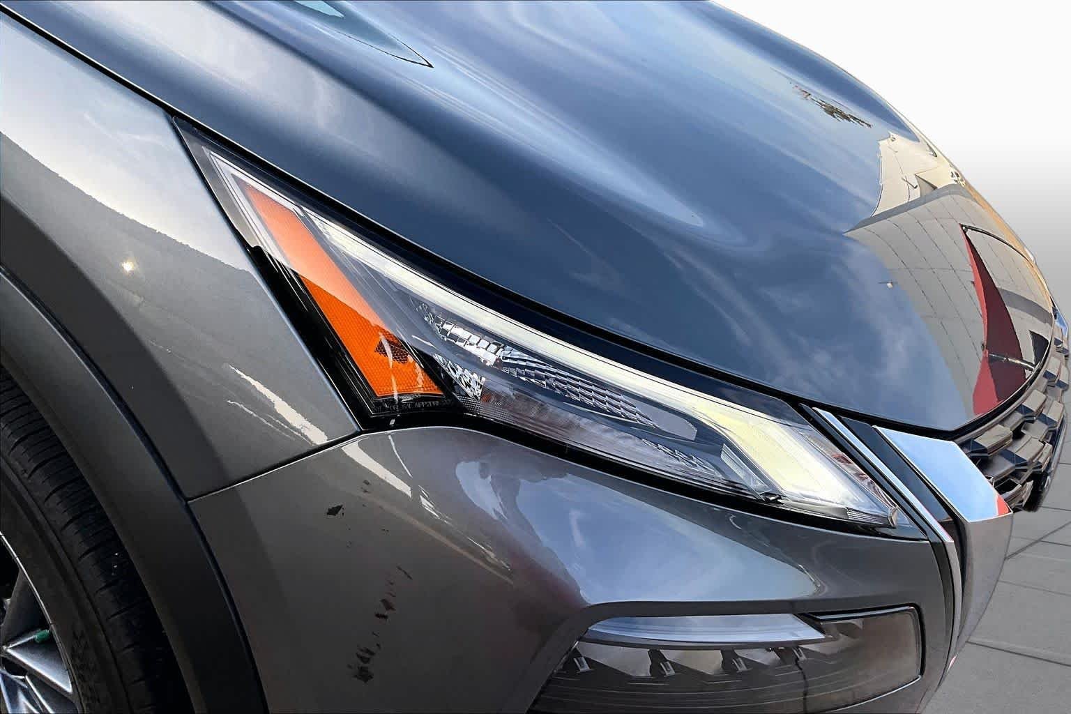 Certified Used 2023 Gun Metallic Nissan S image 26