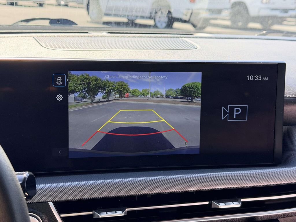 Used 2025 Gray Hyundai SEL image 4