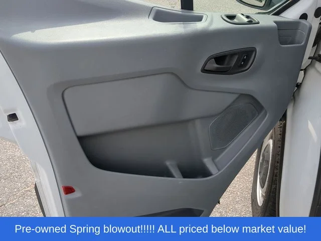 Used 2018 White Ford XL Cargo image 20