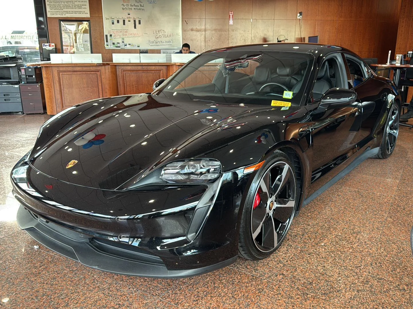 2021 Porsche Taycan 4S's photo