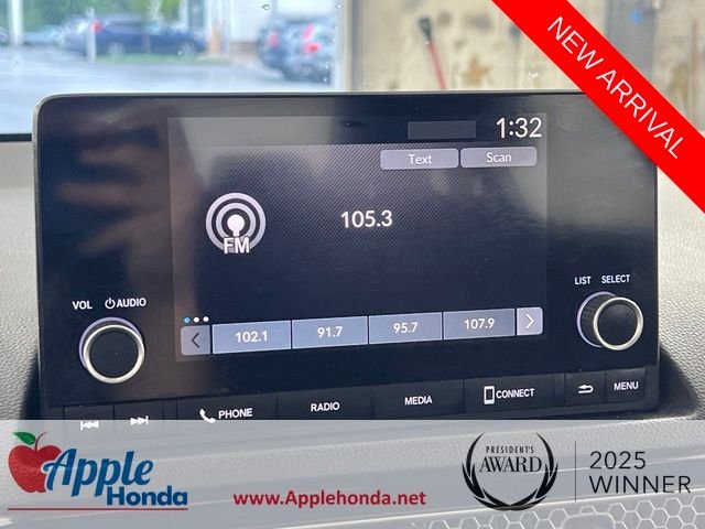 Used 2022 Meteorite Gray Metallic Honda LX image 21