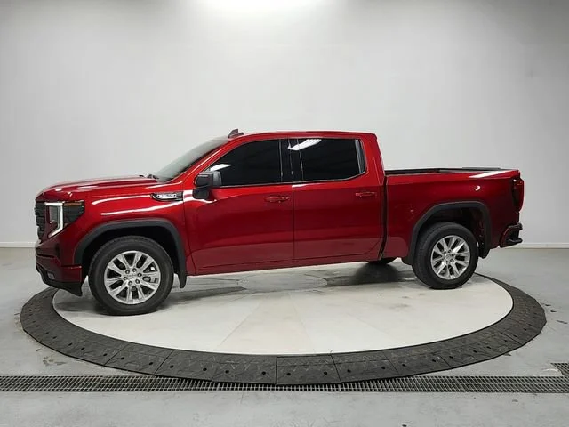 Used 2024 Volcanic Red Tintcoat GMC Elevation image 4