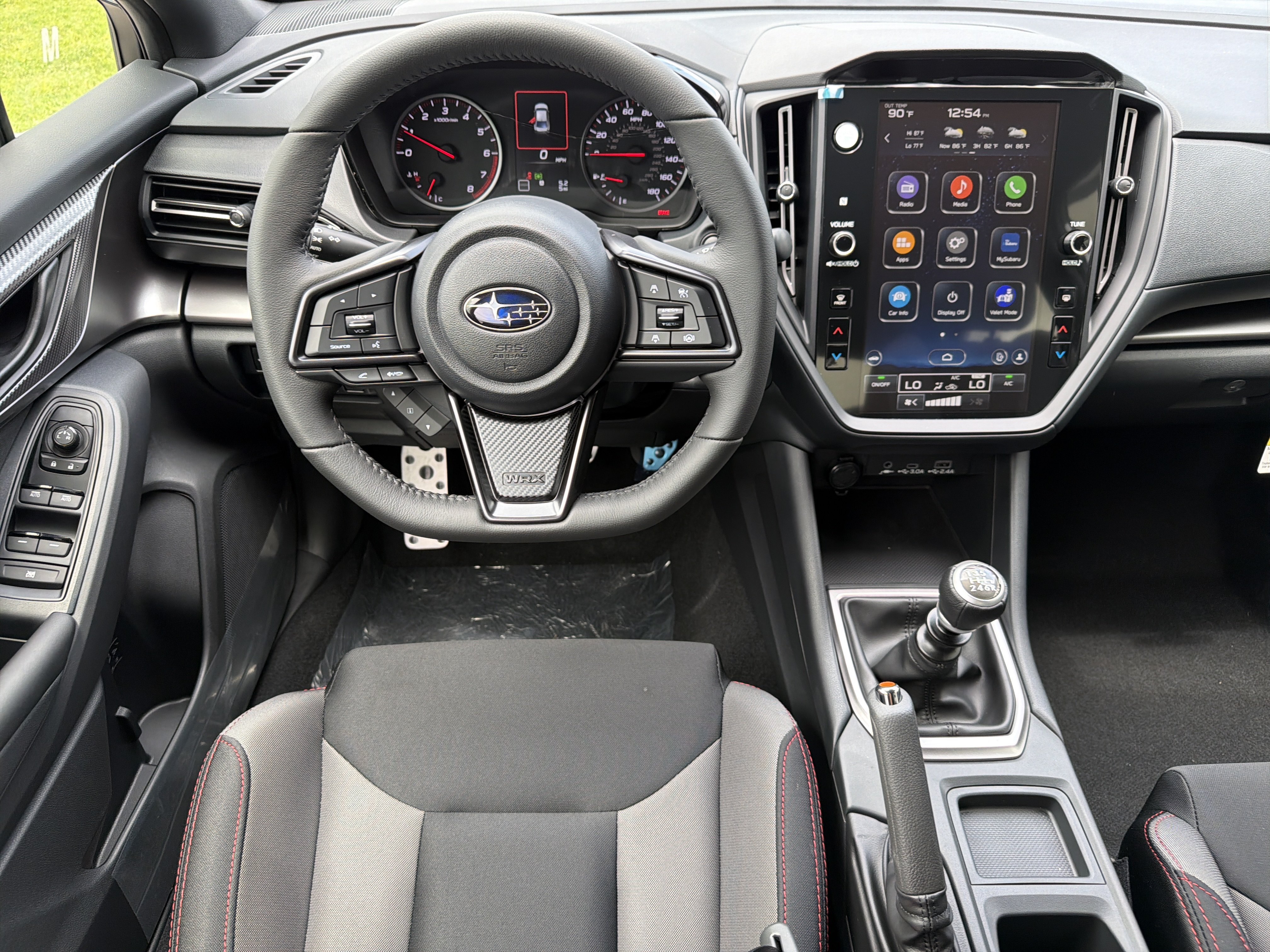 New 2026 CERAMIC WHITE Subaru Base image 17
