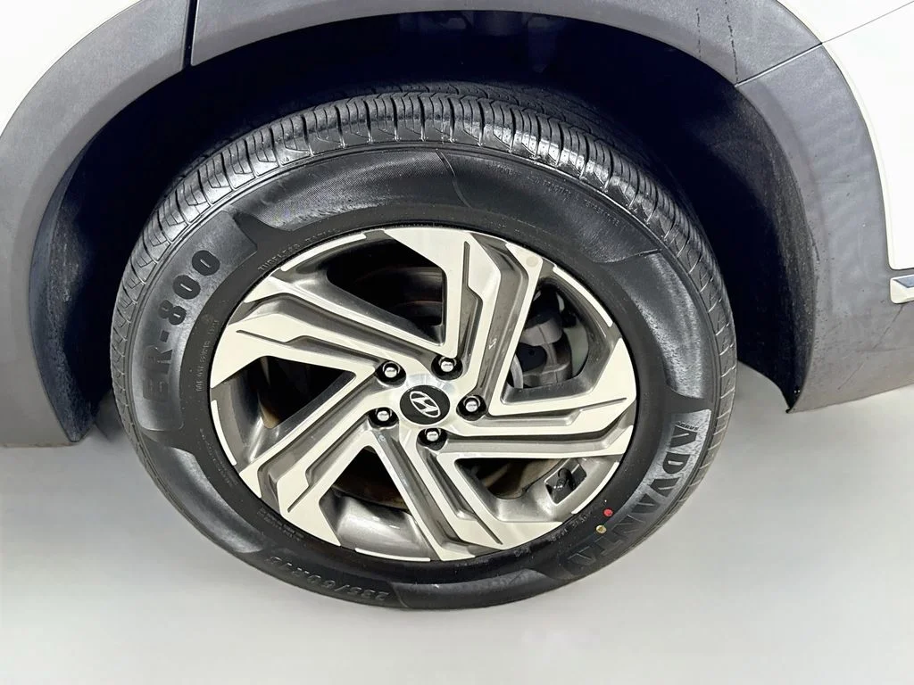 Used 2022 Quartz White Hyundai SEL image 30