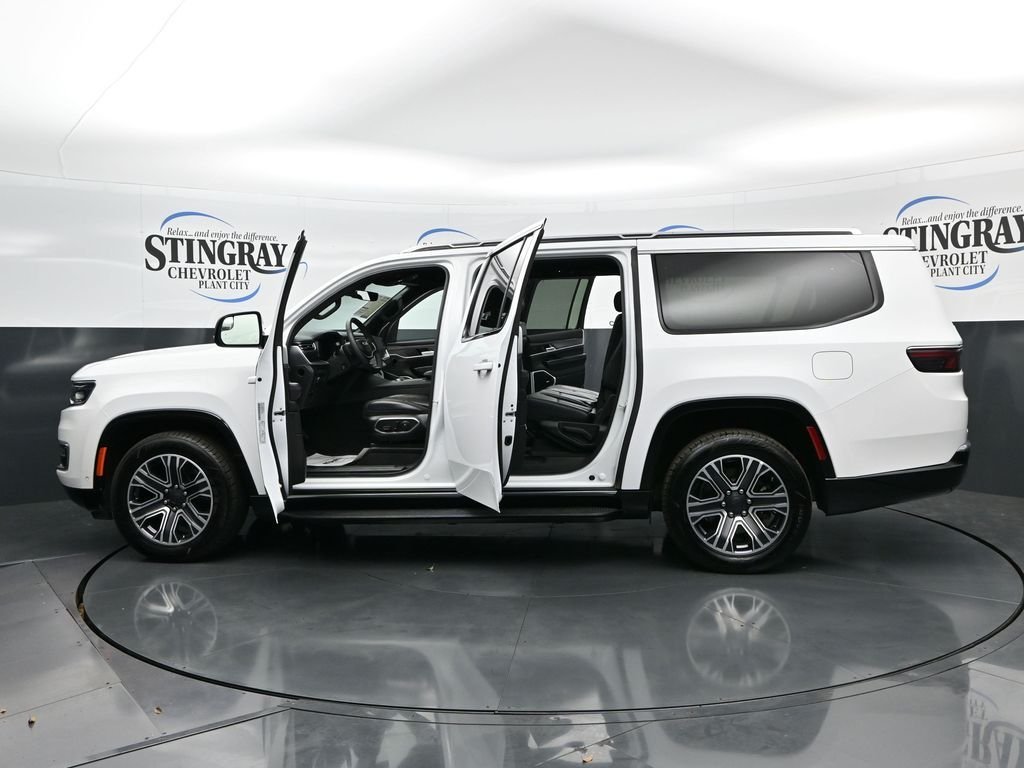 Used 2024 White Jeep Series II image 40