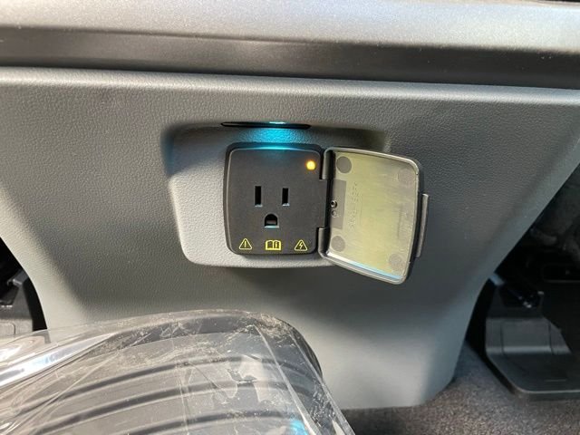 New 2026 Gray Ford Lariat image 41