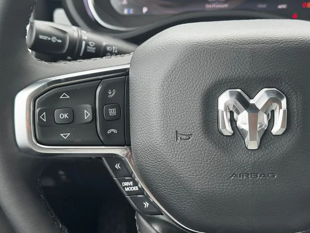 New 2026 Granite Crystal Metallic Clear-Coat Exterior Paint RAM LARAMIE image 23