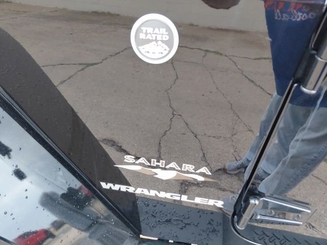 Used 2016 Black Clearcoat Jeep Sahara image 25