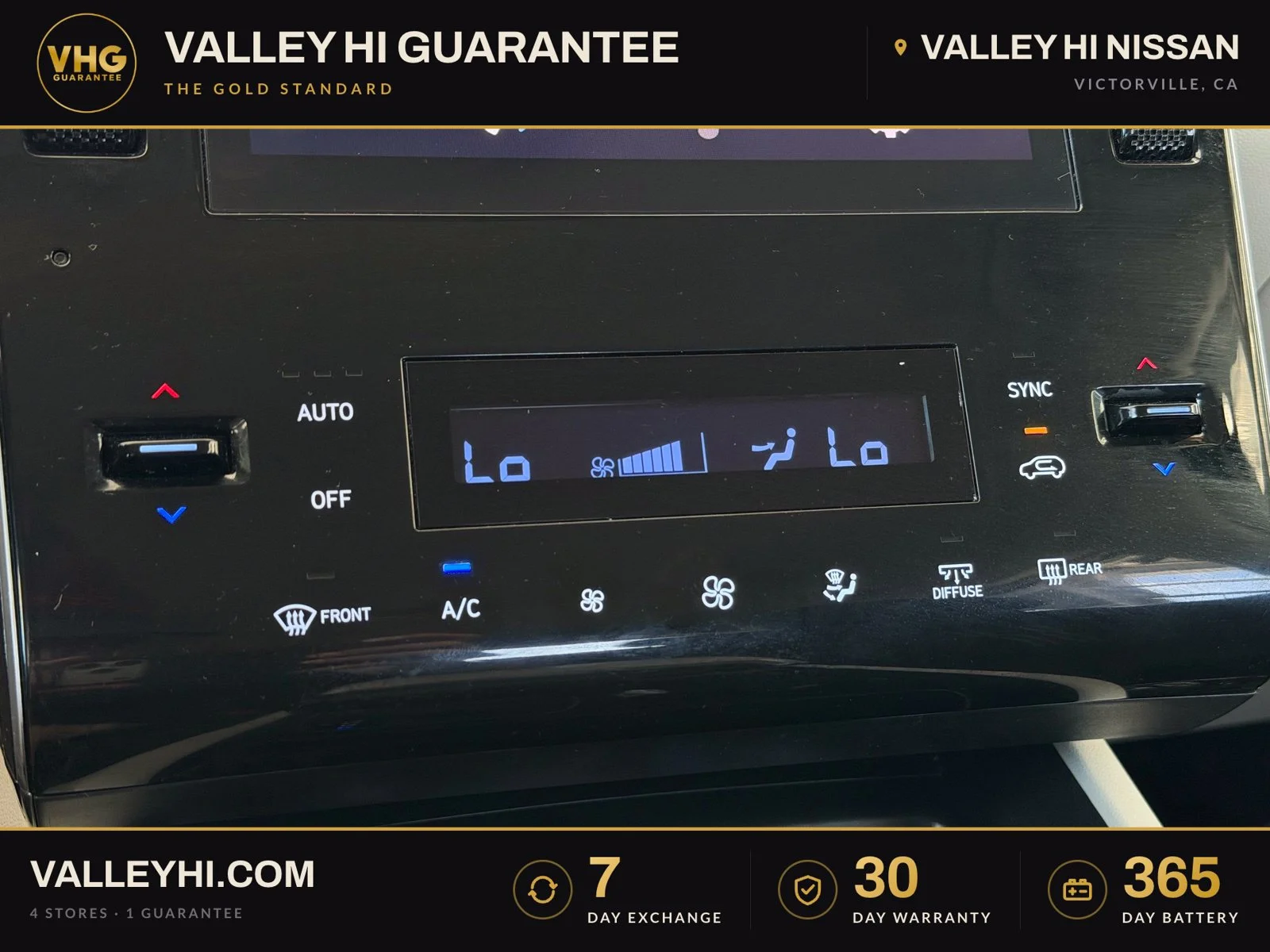 Used 2024 White Hyundai SEL image 26