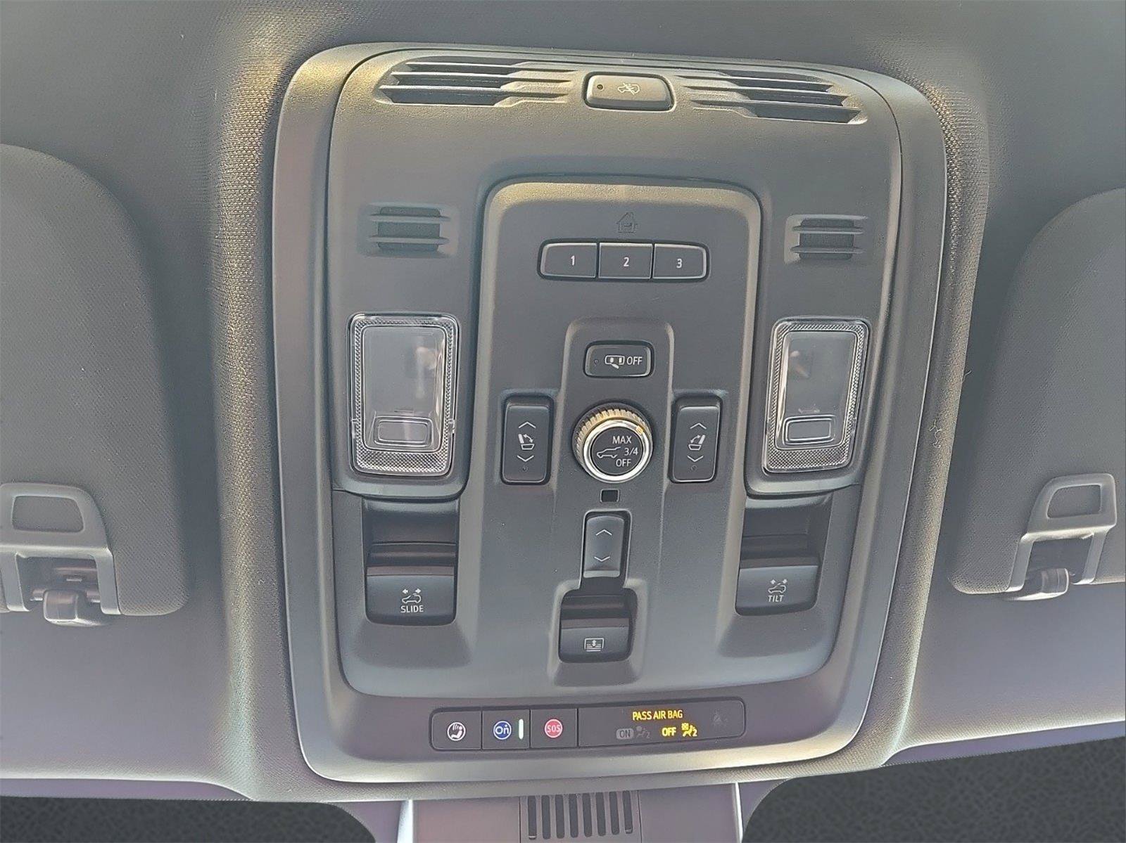 Used 2024 Black GMC Denali image 28