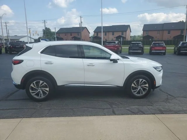 2023 Buick Envision Essence - Photo 9